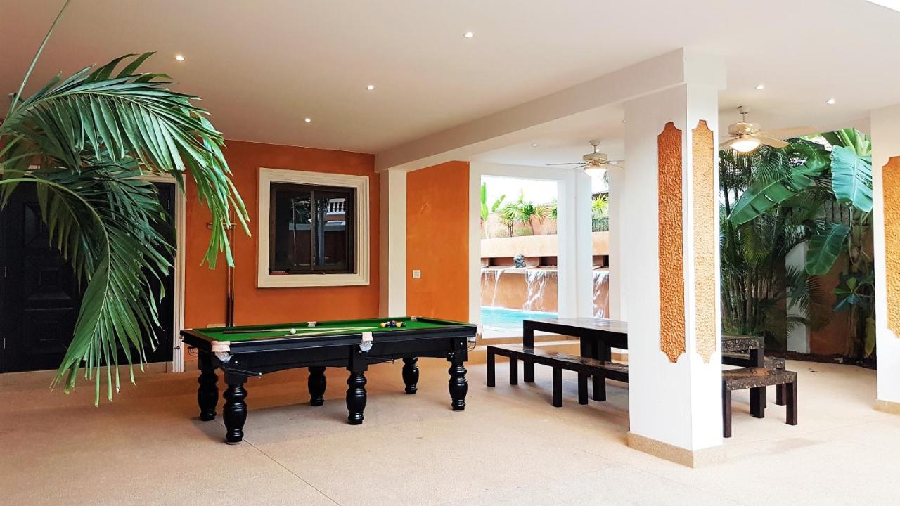 Hideland Luxury Pool Villa Pattaya Walking Street 5 Bedrooms ภายนอก รูปภาพ